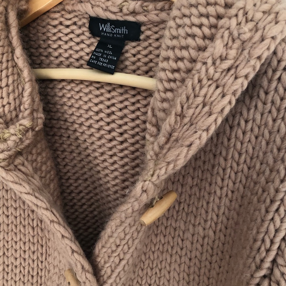 Chunky knit 100% wool cardigan - Picture 8 of 16